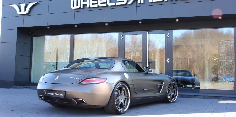  Mercedes-Benz SLS AMG by Wheelsandmore 2018 года  (фото 3 из 5)